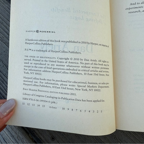 'How to Be a Fierce Competitor' by Jeffrey J. Fox Book - Picture 5 of 12